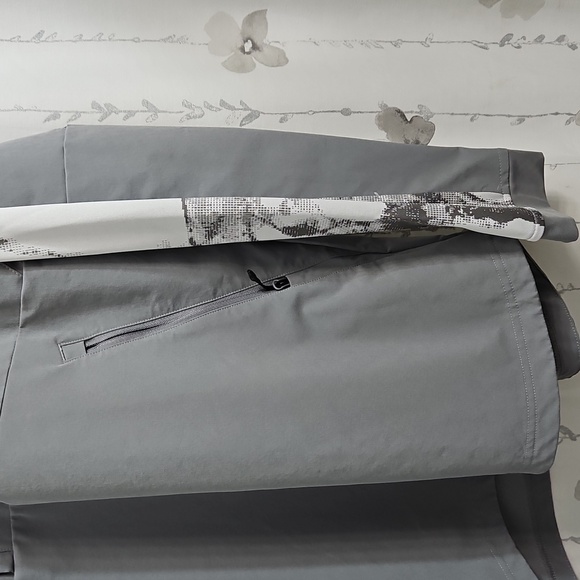 MIAMI HURRICANES ADIDAS LS GREY DRI-FIT JACKET SHIRT SIZE MEDIUM - Picture 6 of 7